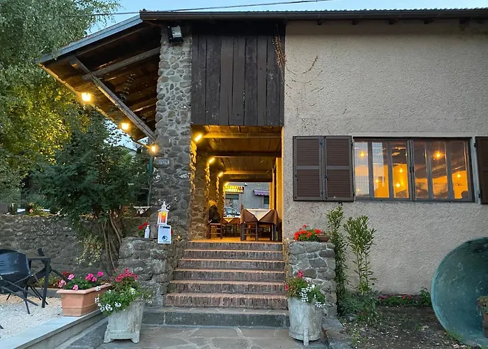 Ghirardini Hotel Corniglio