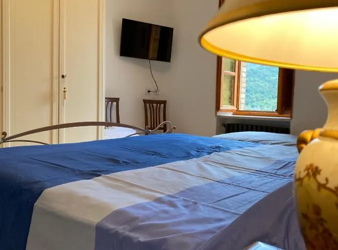 Ghirardini 2* Corniglio